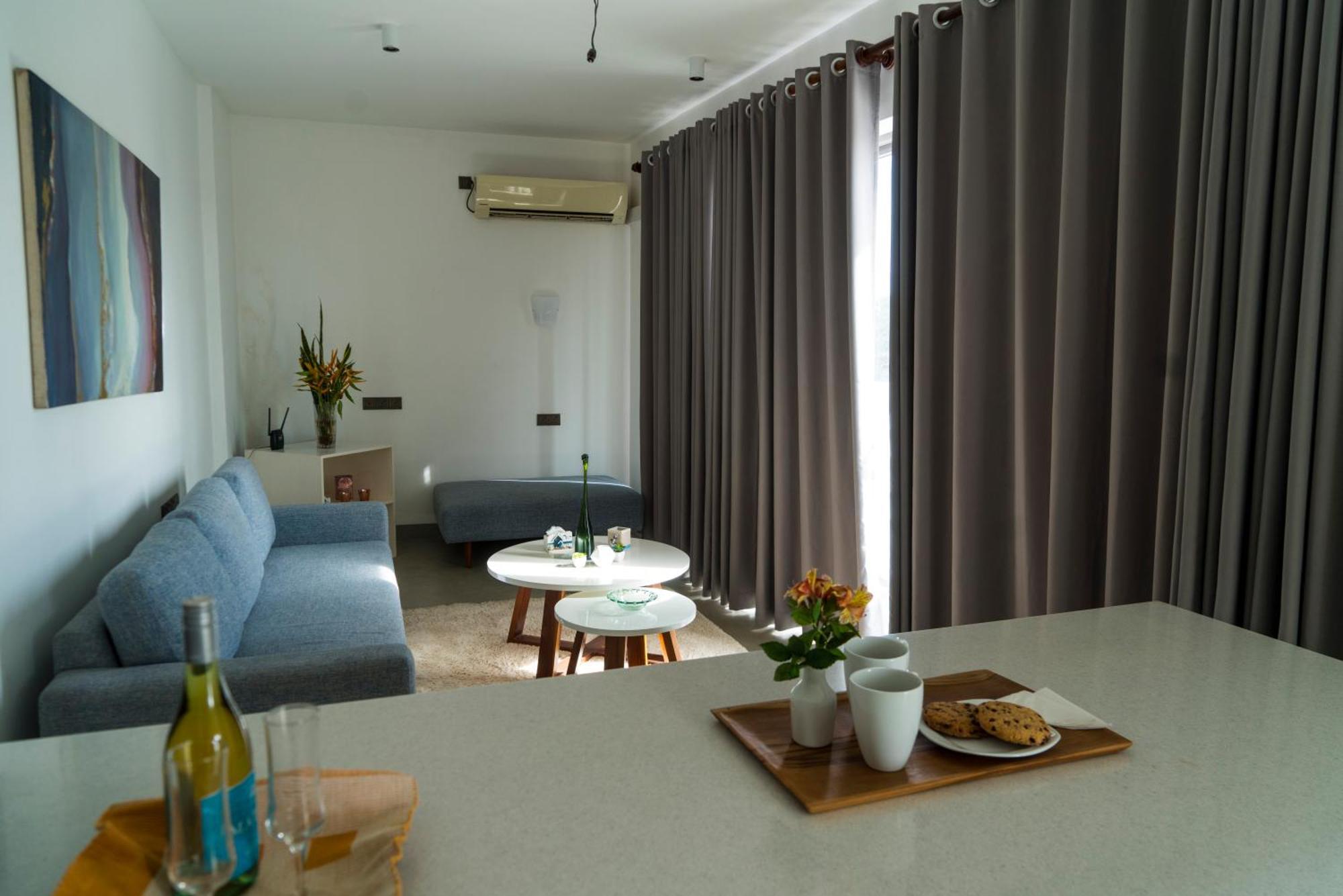 Four Petals Inn Kolombo Zewnętrze zdjęcie